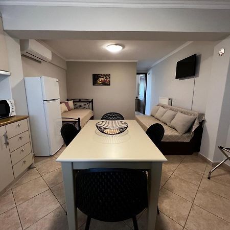 Pandora Apartments Moúdhros Dış mekan fotoğraf